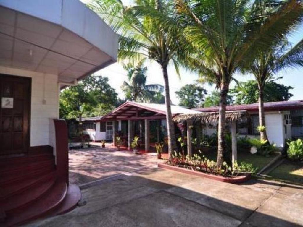 Ayahay Sa Matutina Hotel Puerto Princesa Esterno foto
